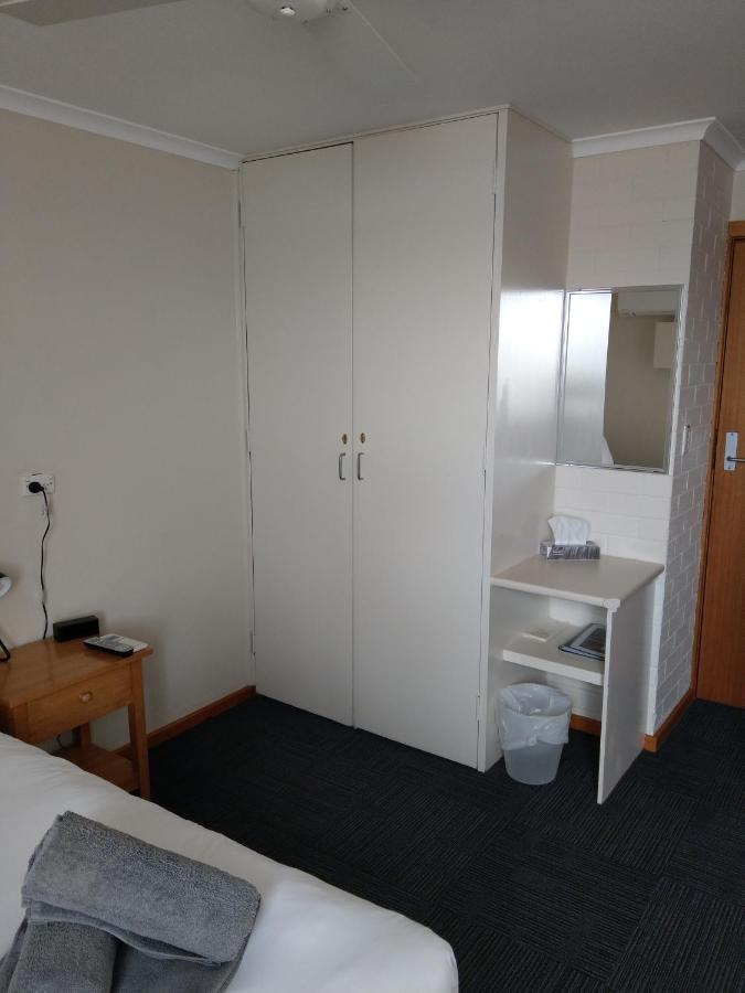 Henry'S Quirindi Hotell Exteriör bild