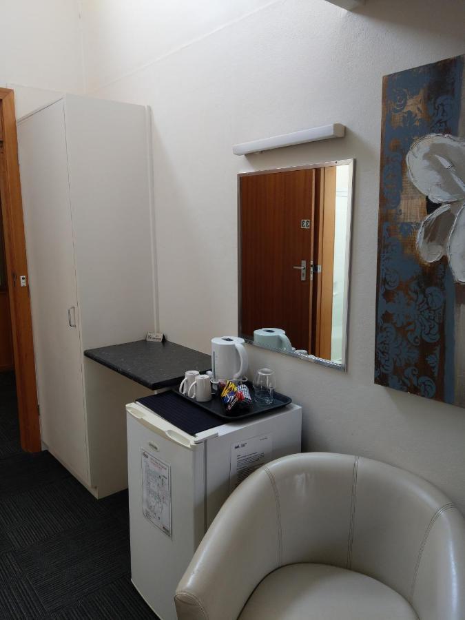 Henry'S Quirindi Hotell Exteriör bild