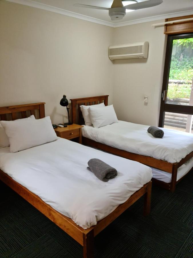 Henry'S Quirindi Hotell Exteriör bild