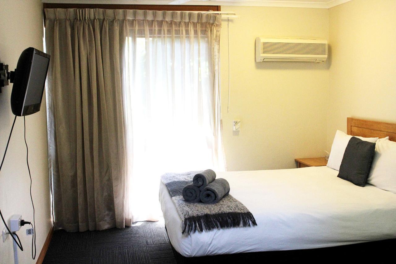 Henry'S Quirindi Hotell Exteriör bild