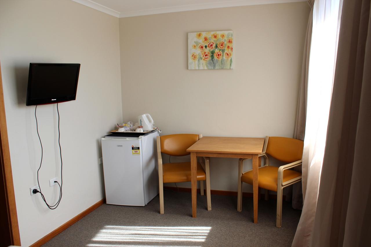 Henry'S Quirindi Hotell Exteriör bild